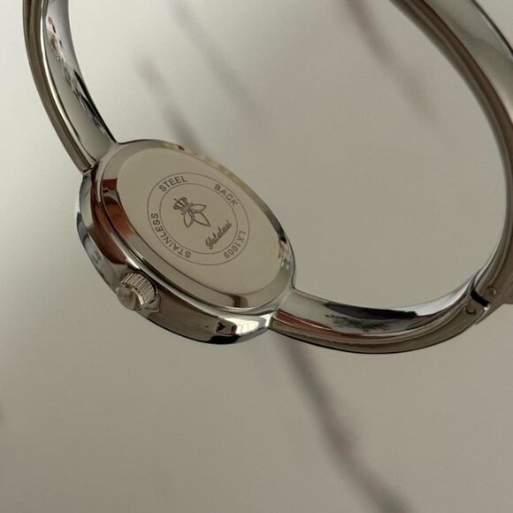 Sku:0405 Silver burgundy red mini watch silver bracelet + gift box Vintage vibe - Picture 5 of 7